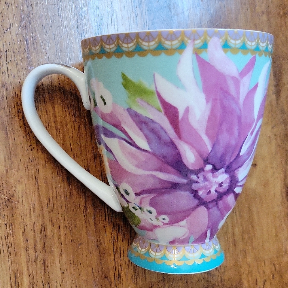 Maxwell & Williams Footed Tea Cup with Purple and Orange Dalhia Flower Design